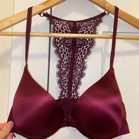 Bra - Picture 1 of 2